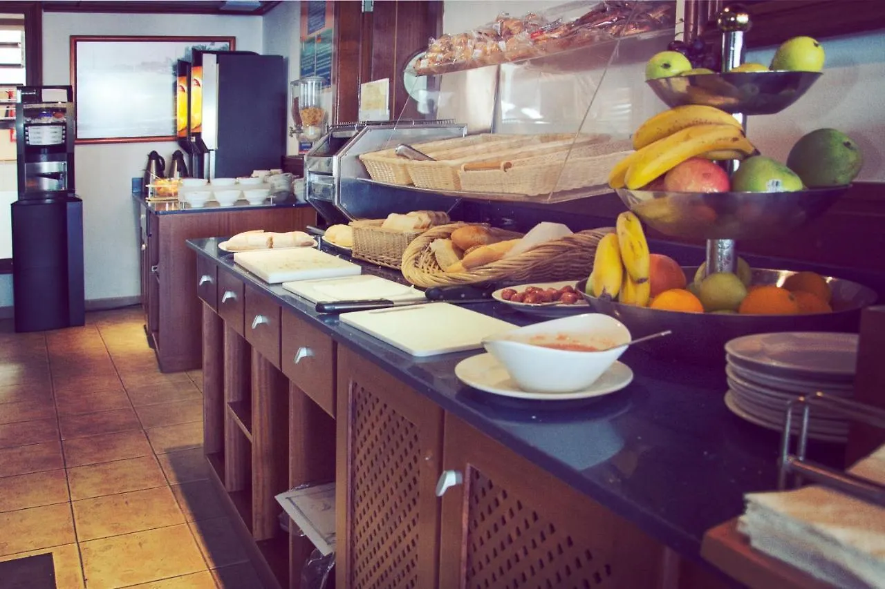 Hotel Bahia 라세비나
