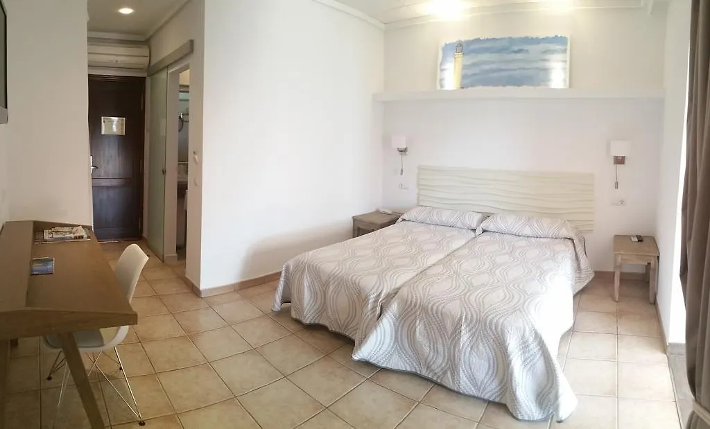 Hotel Bahia 라세비나 2*,  스페인