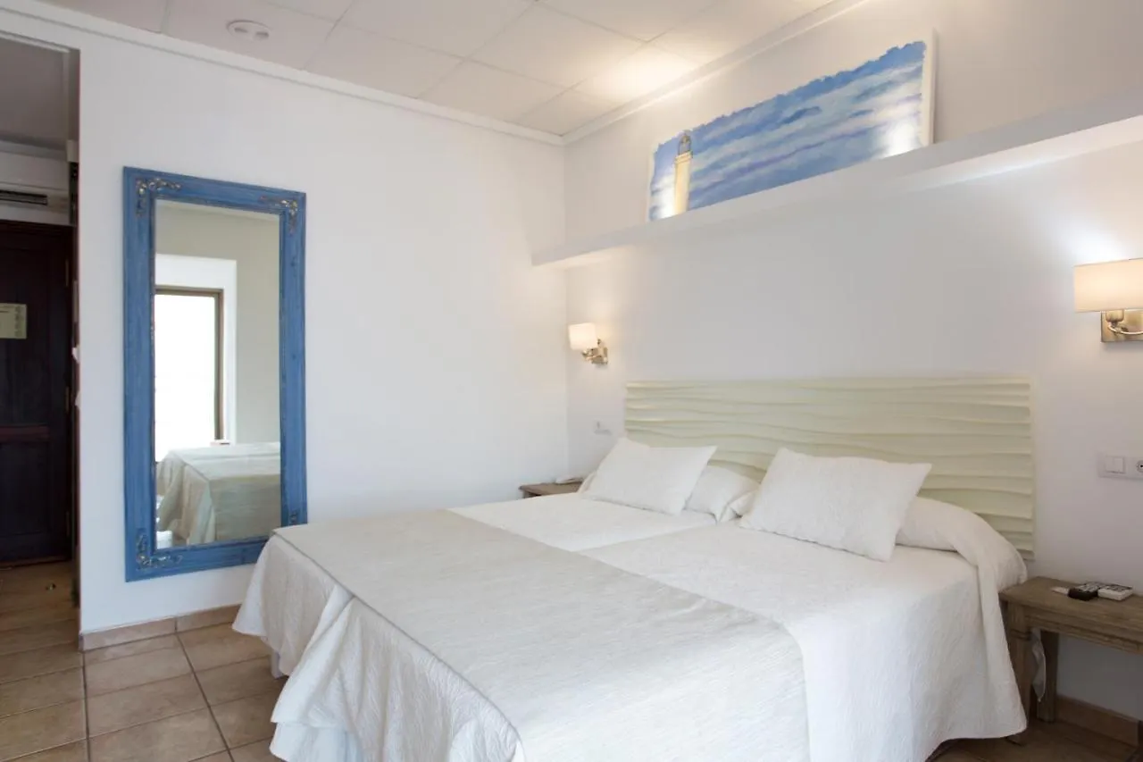 Hotel Bahia 라세비나
